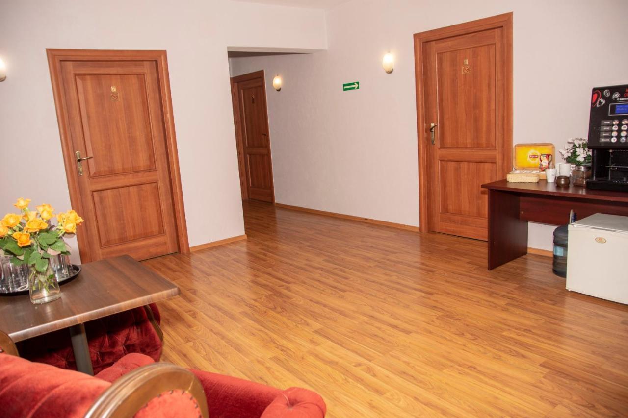 Weranda Rooms Tychy Buitenkant foto