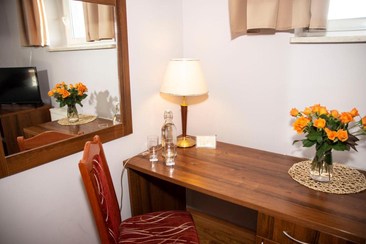 Weranda Rooms Tychy Buitenkant foto