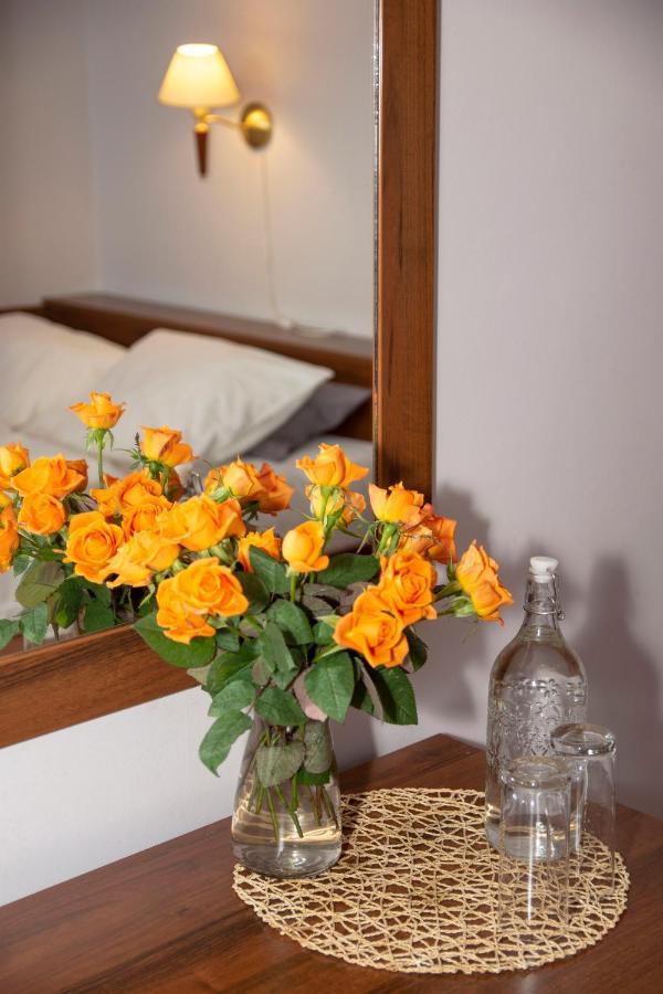 Weranda Rooms Tychy Buitenkant foto