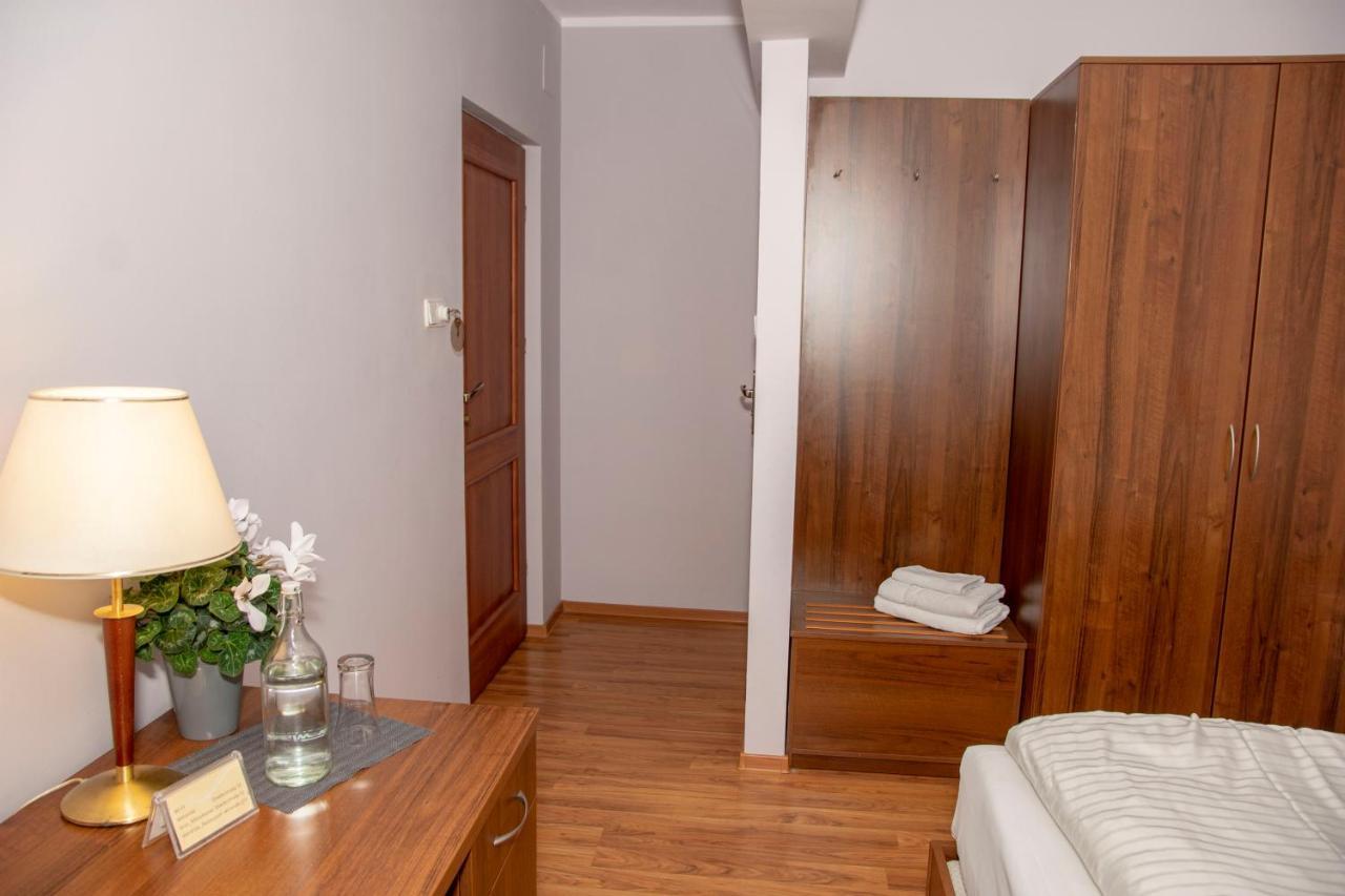 Weranda Rooms Tychy Buitenkant foto