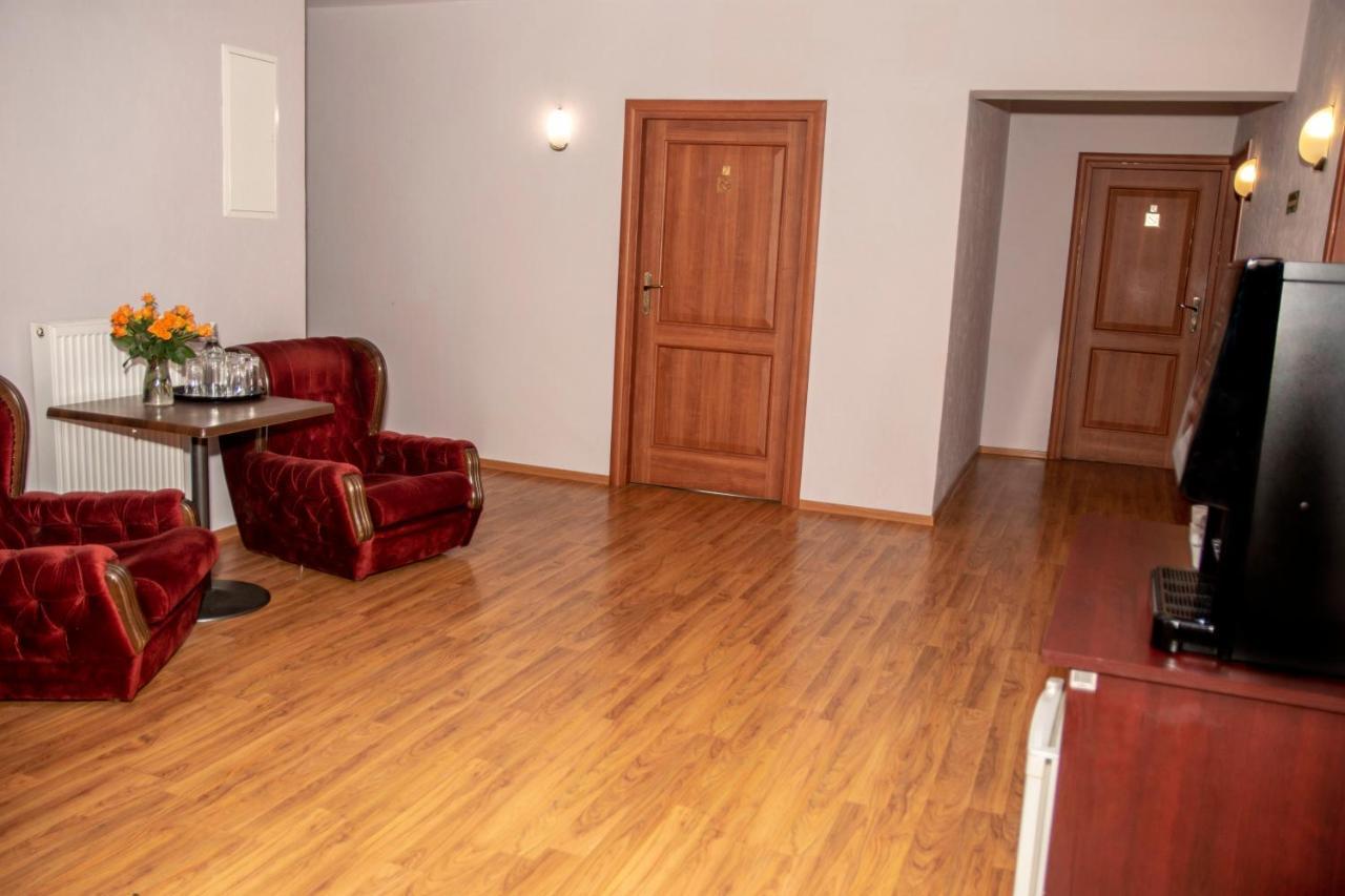 Weranda Rooms Tychy Buitenkant foto