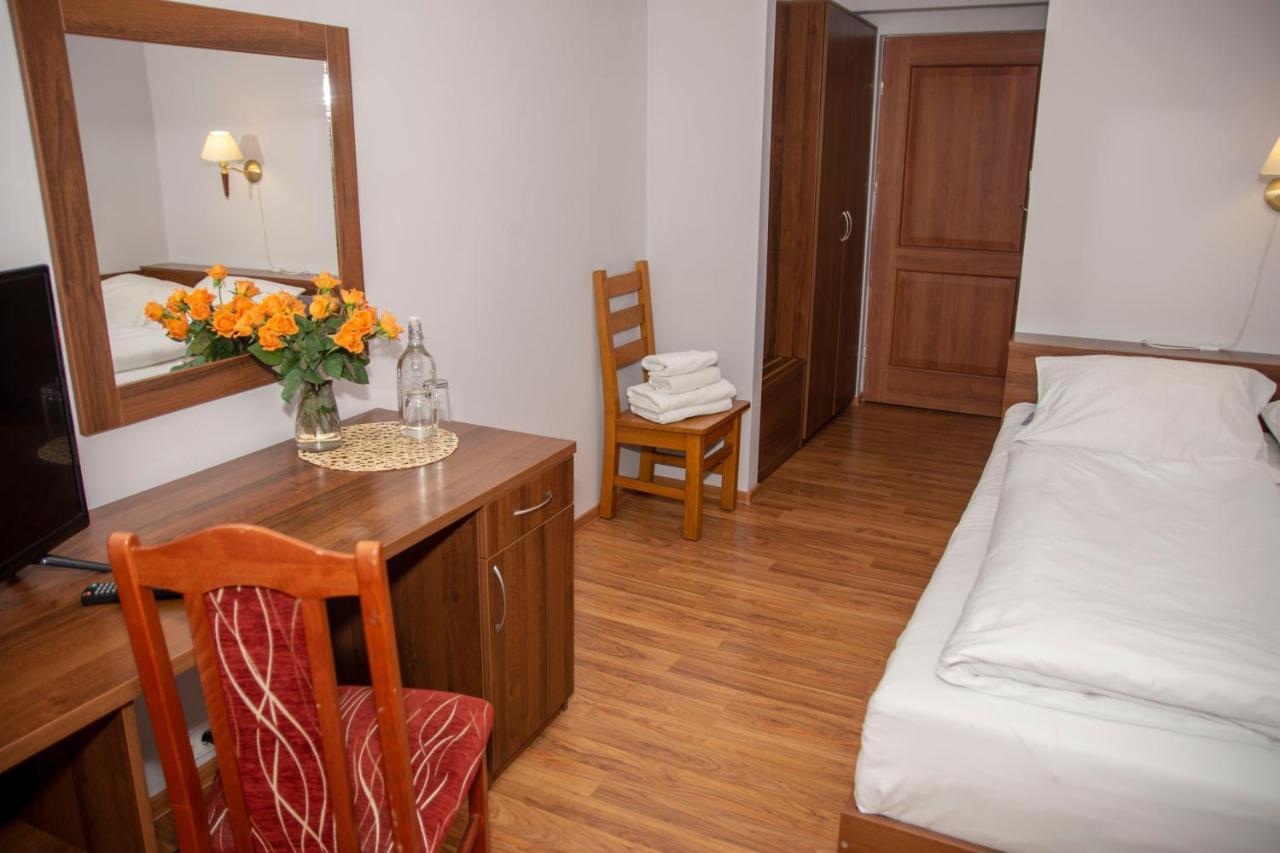 Weranda Rooms Tychy Buitenkant foto